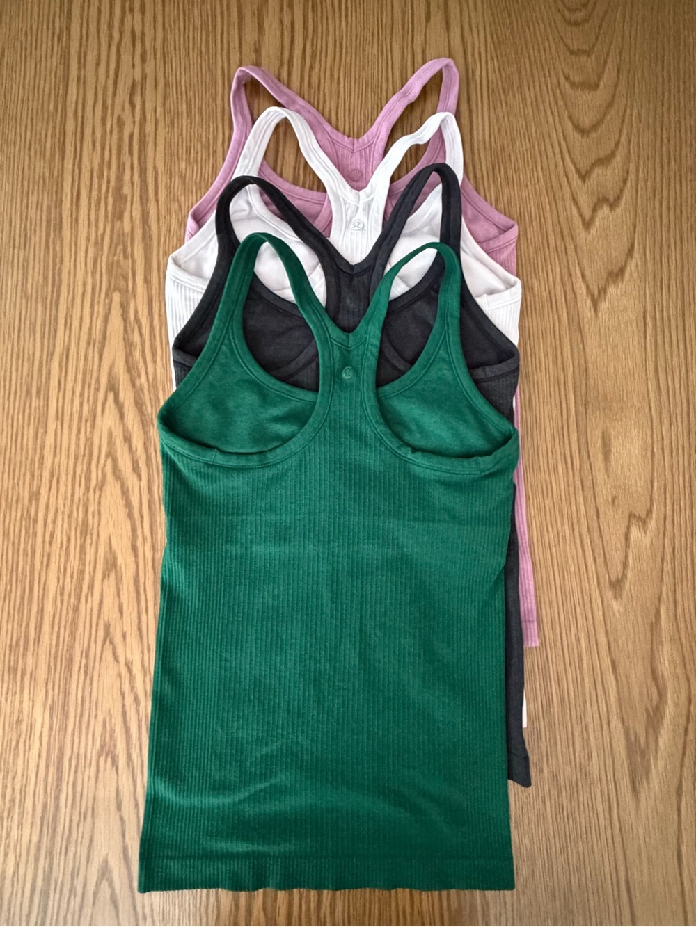 lululemon athletica Ebb to street size 6 tanks